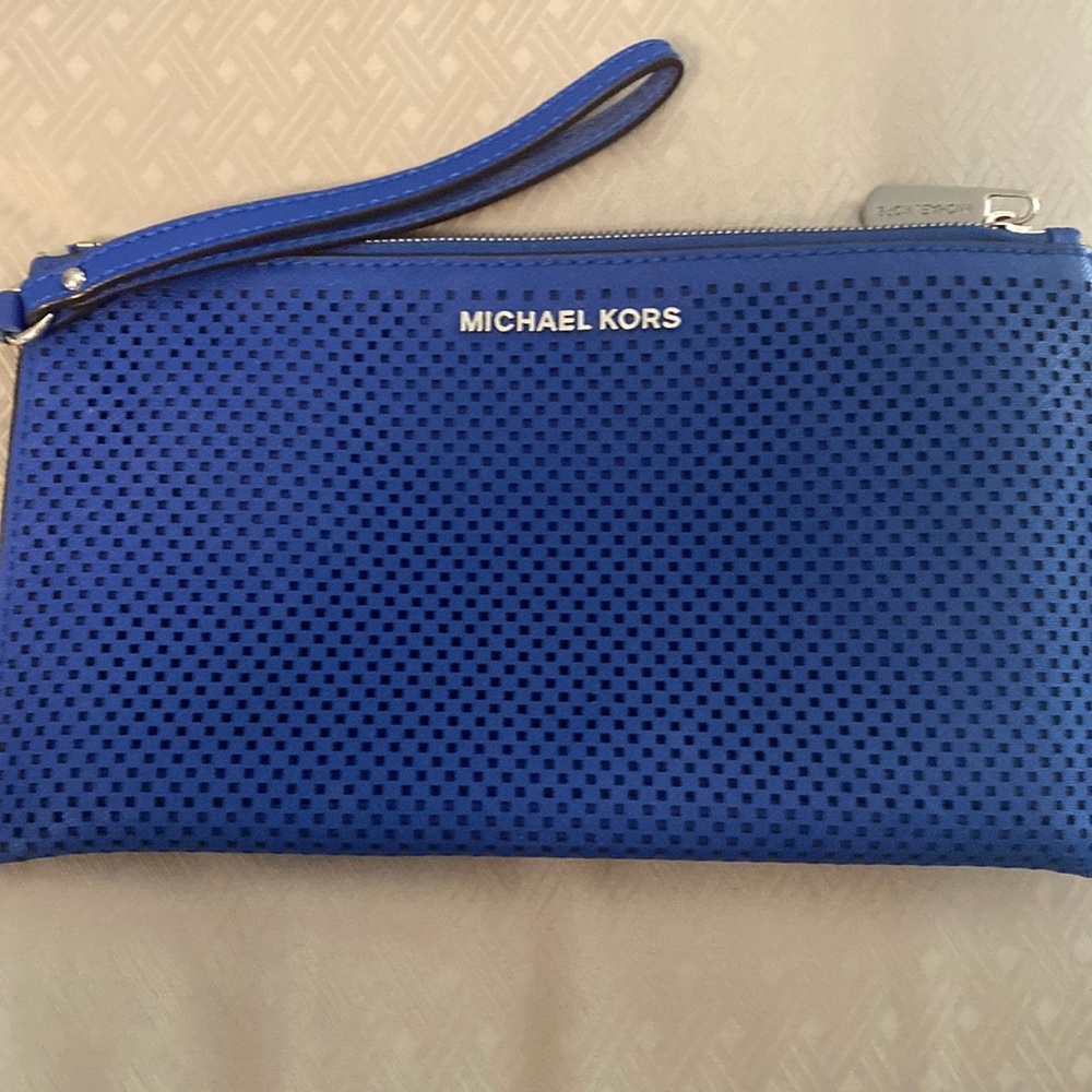 Michael Kors Wristlet
